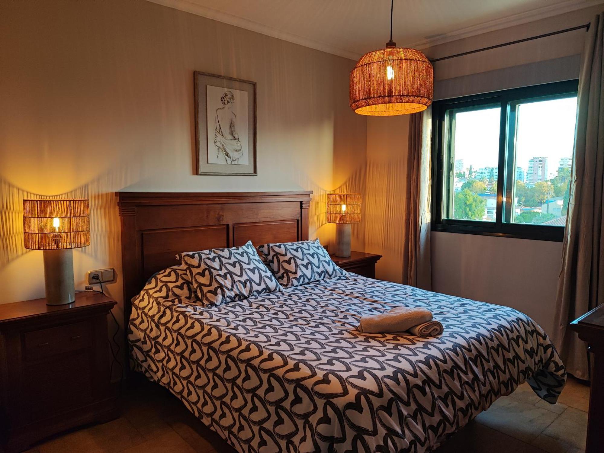 Isla De Benalmadena 1, Jacuzzi, 80M From The Sea, Ac, Bbq, Private Parking, Big Terrace Leilighet Eksteriør bilde